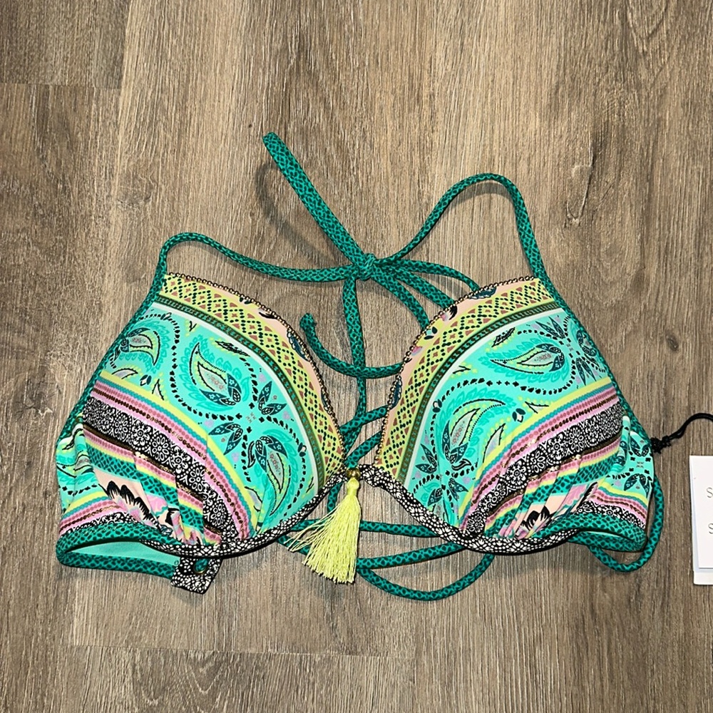 Bikini top